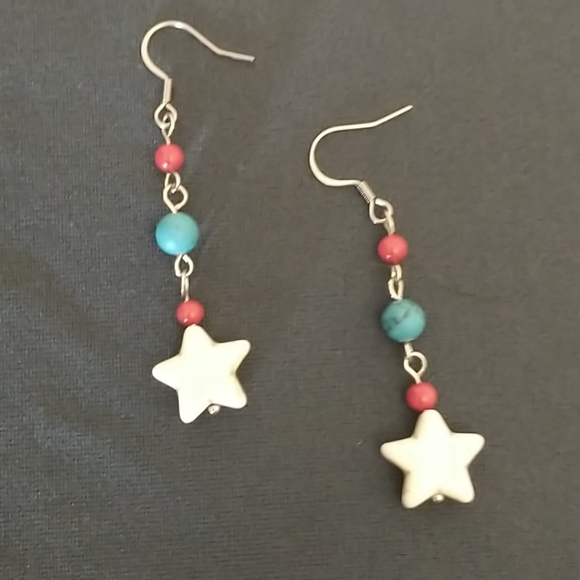 Star earrings - Picture 2 of 4